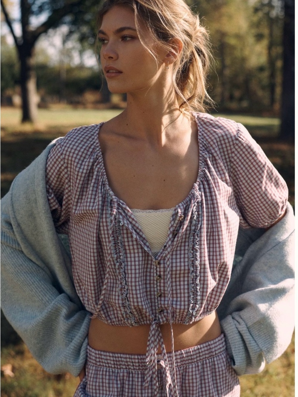 Lyrebird Short-Sleeve Flannel Button Down Crop top